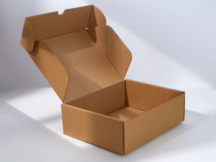 White Boxes for Shipping: Versatile Packaging Solutions