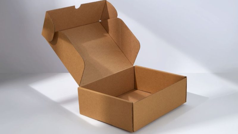 White Boxes for Shipping: Versatile Packaging Solutions